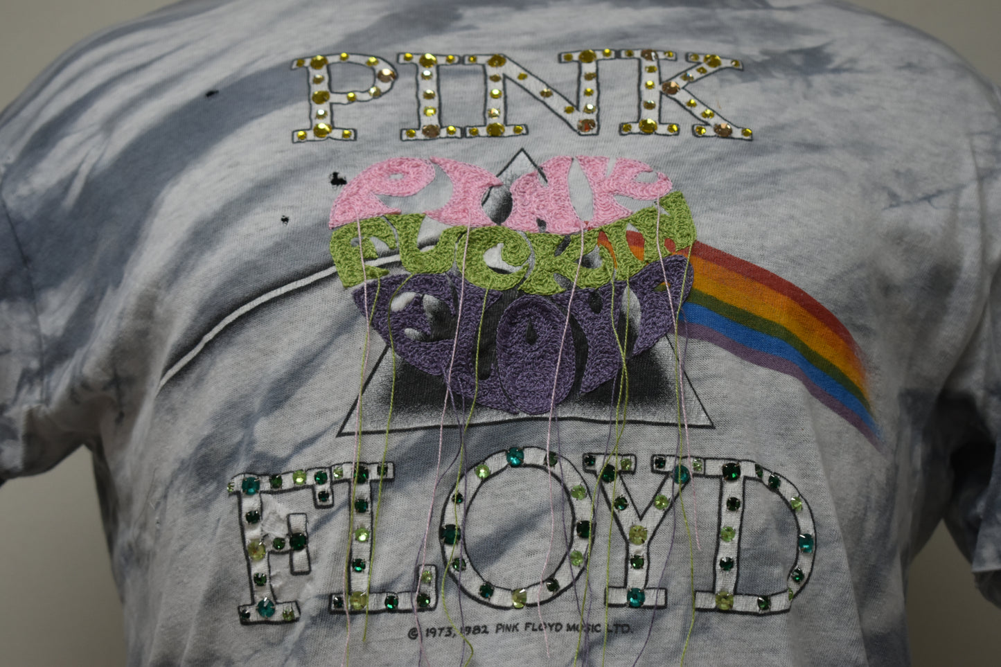 Pink Floyd 1980' tees.